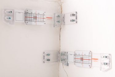 Crack Monitoring Kit